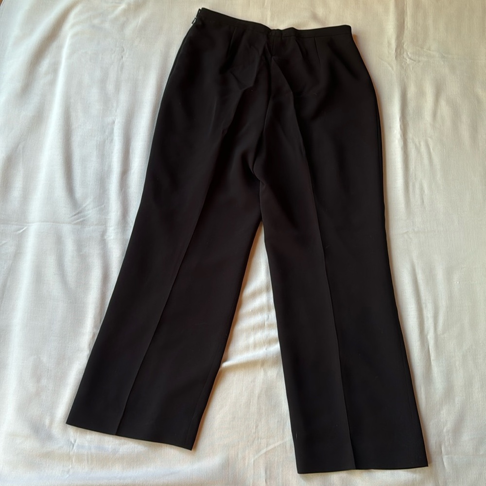 Le Suit Dress Pants Fully Lined Black Slacks - 10 Petite - Picture 2 of 7